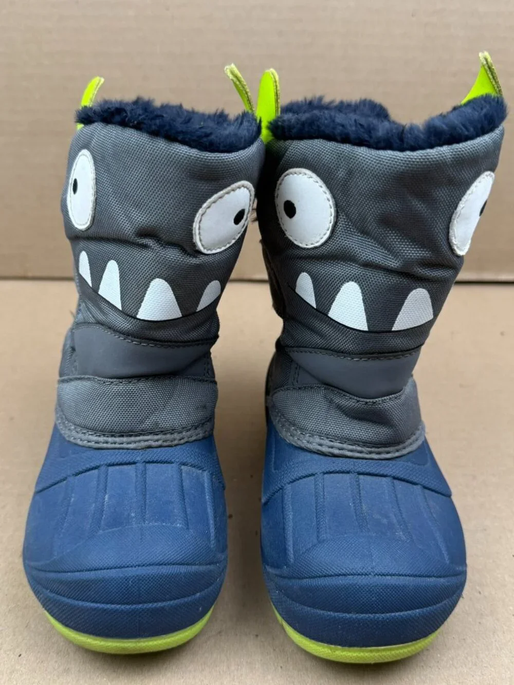 Cat & Jack Kids Boys Monster Winter Boots Size 11 Blue Faux Fur Lined